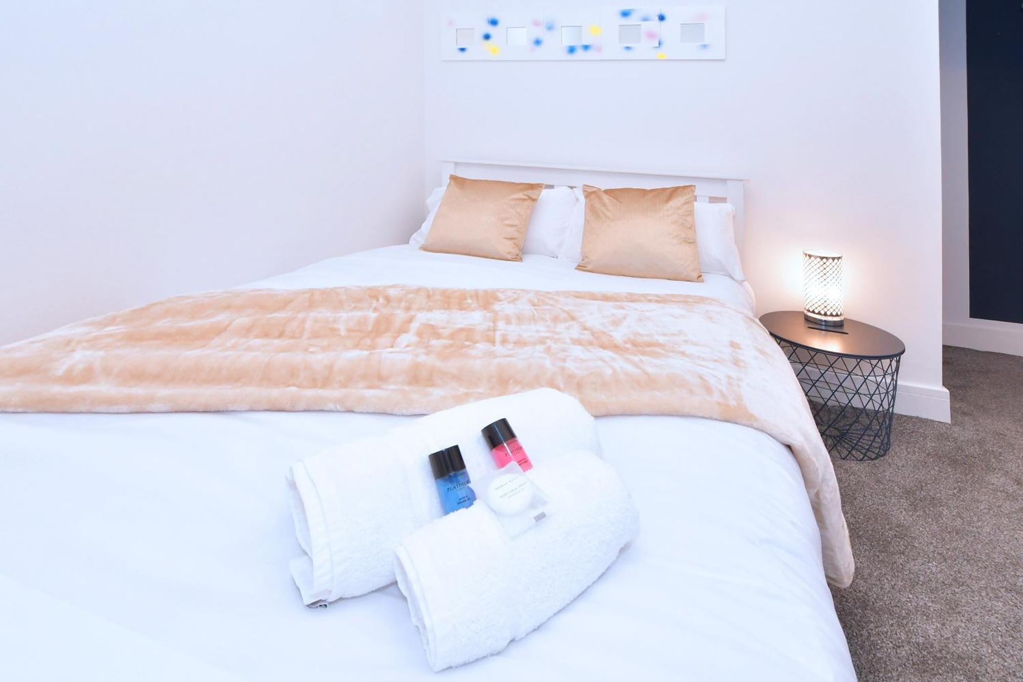 Hotel Townhouse @ Henry Street Crewe Esterno foto